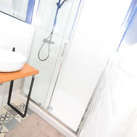 Cosy - Hyper Centre - Tramway - Terrasse - Lerelaisdodile3 Apartment Valenciennes